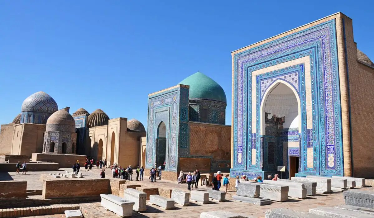 Necropoli di Shahi Zinda a Samarcanda, mosaici azzurri